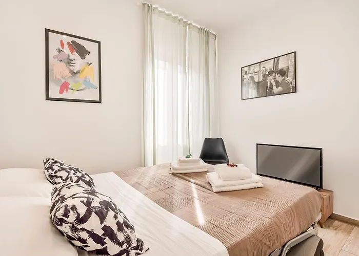 Apartment Margot Maison-5terre-near The Station-ac